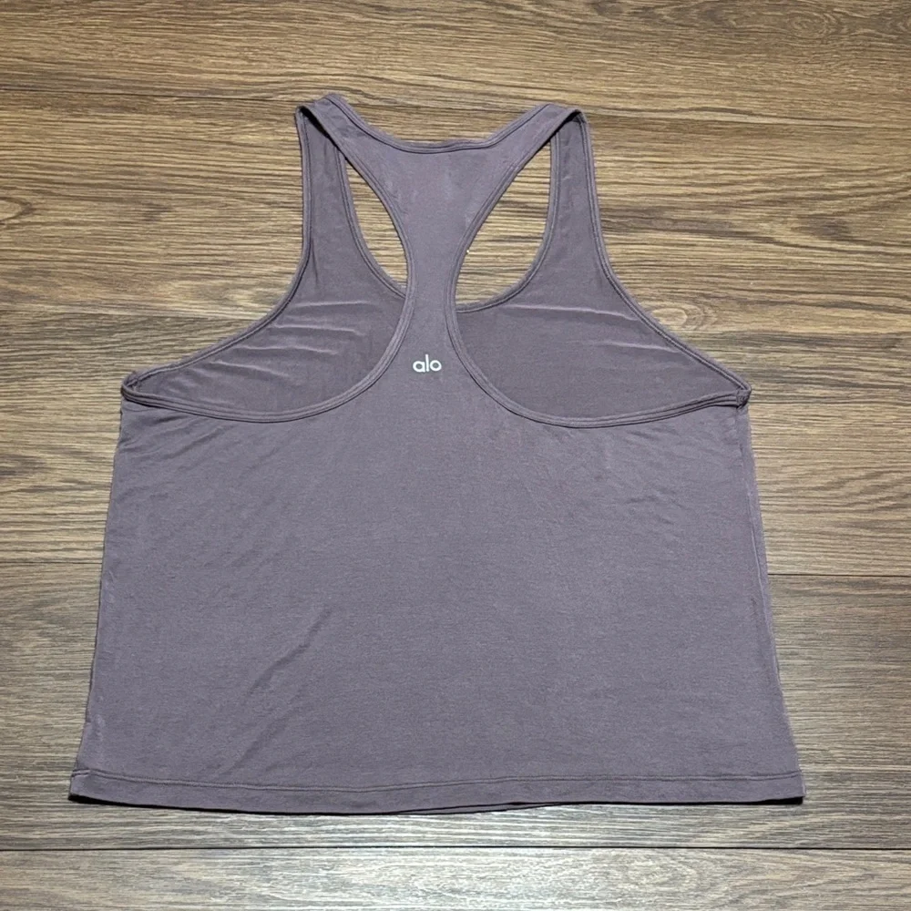 ALO Yoga stylish tank